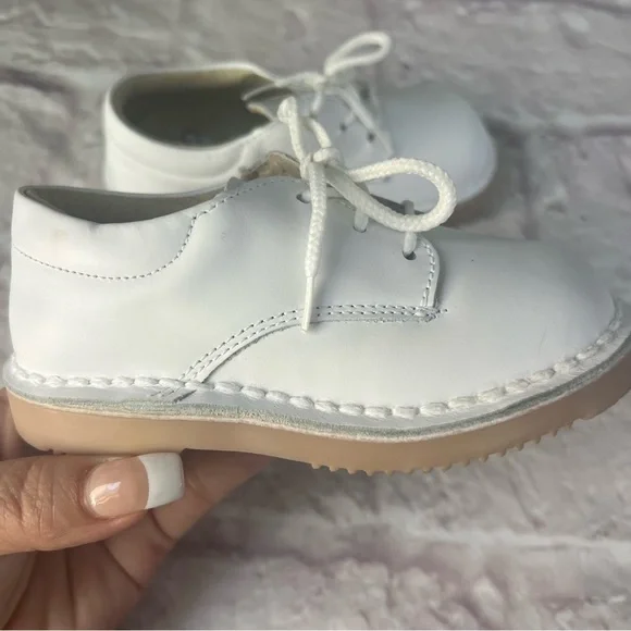 Little Boys White Dressy NWOT - Picture 4 of 7